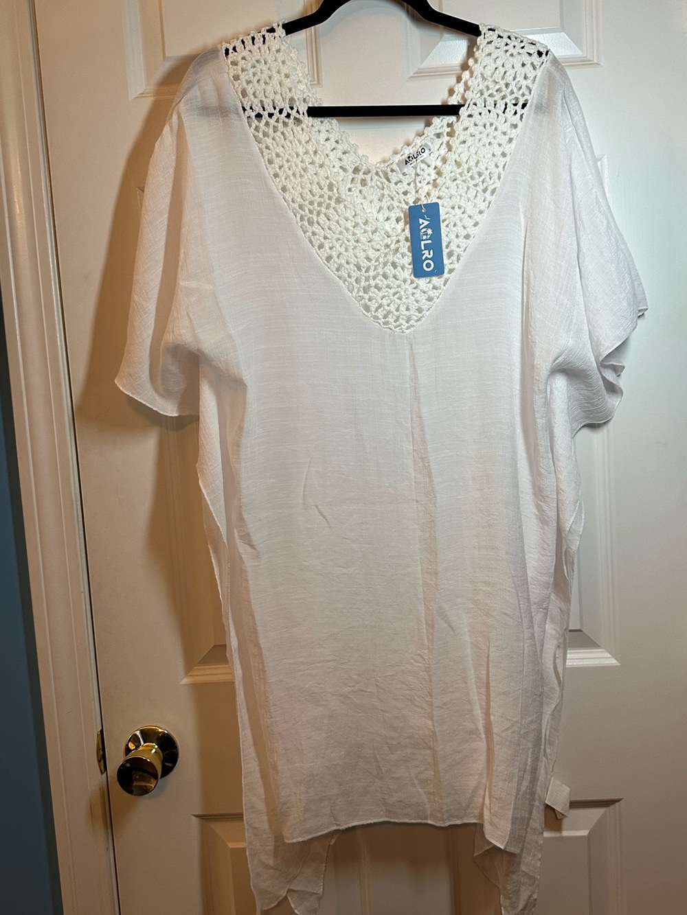 NWTS AOLRO Women's White Crochet V-Neck Swim Coverup Up Sz S